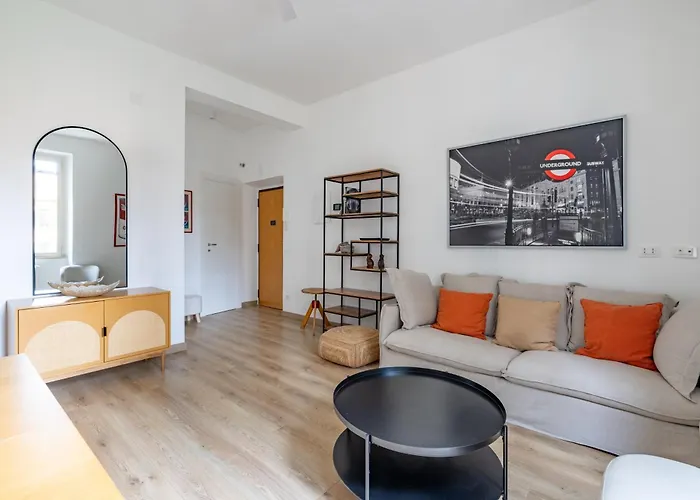 Domus Epiro By Varental * Rome